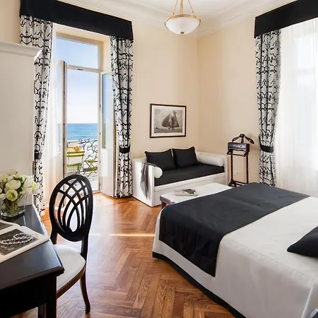 Lido 4* アラッシオ