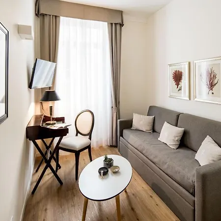Lido Hotel 4*
