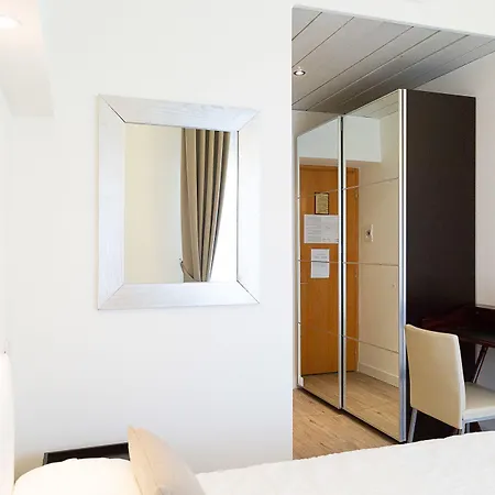 Lido 4*